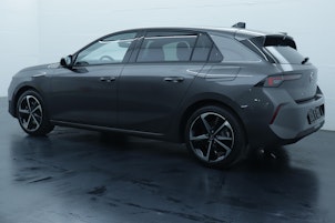 Vehicle image OPEL Astra 1.6 T PHEV 180 Swiss