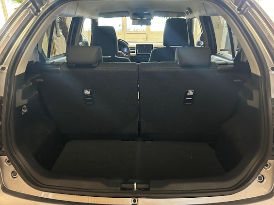Vehicle image 40