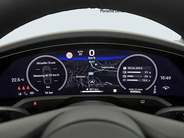 Porsche Taycan 4S