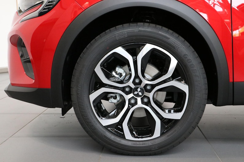 Vehicle image MITSUBISHI ASX