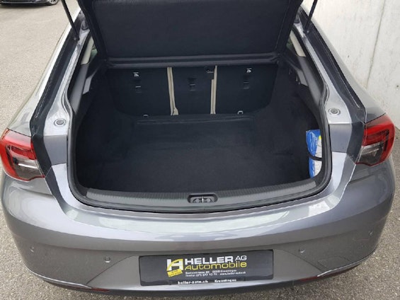 Vehicle image 9 Vehicle image 9