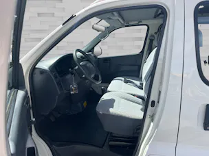 Toyota HIACE Kombi LWB 2.7 4x4 3 P.