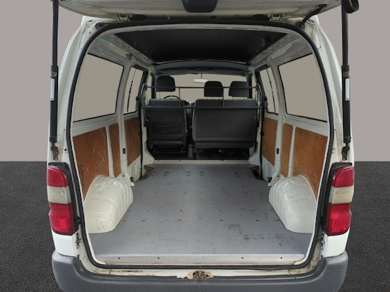 Vehicle image 6 Vehicle image 6