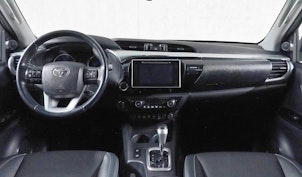 Vehicle image TOYOTA Hilux Double Cab.-Pick-up 2.4 D-4D 150 Luna