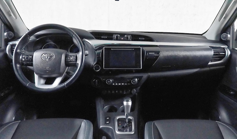 Vehicle image TOYOTA HI-LUX