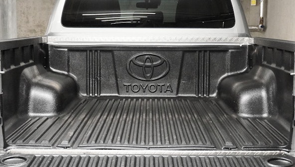 Vehicle image 13 Vehicle image 13