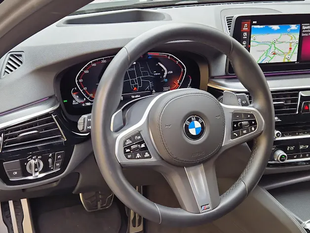 BMW 520d xDrive Touring M-Sport