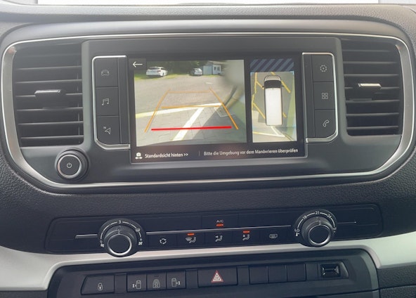 Vehicle image 6 Vehicle image 6