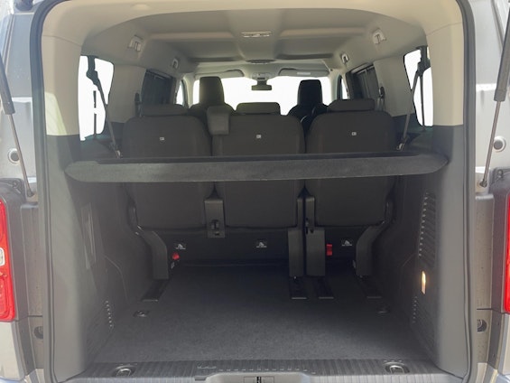 Vehicle image 8 Vehicle image 8