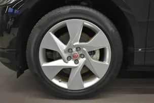 Jaguar I-Pace EV400 S AWD + Pneumatici invernali inclusi