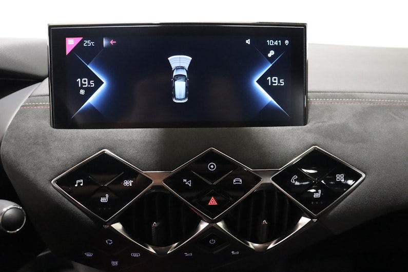 Vehicle image DS AUTOMOBILES DS3