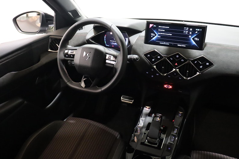 Vehicle image DS AUTOMOBILES DS3