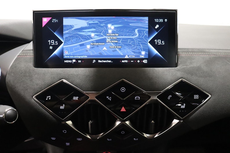 Vehicle image DS AUTOMOBILES DS3