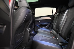 Vehicle image PEUGEOT 308 1.6 PHEV 225 GT