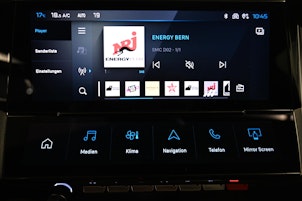 Vehicle image PEUGEOT 308 1.6 PHEV 225 GT