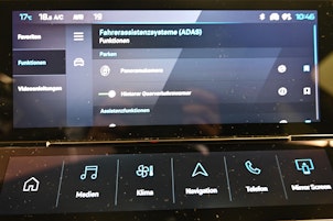 Vehicle image PEUGEOT 308 1.6 PHEV 225 GT