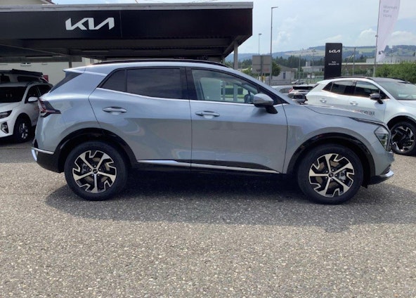 Vehicle image 3 Vehicle image 3