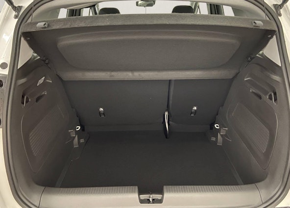 Vehicle image 3 Vehicle image 3