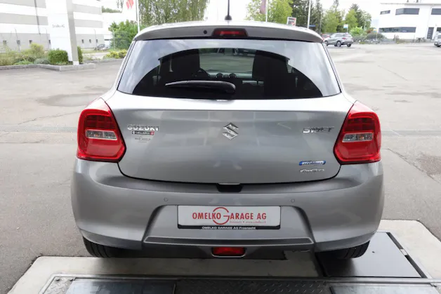 Suzuki Swift 1.2 Piz Sulai Top Hybrid 4x4