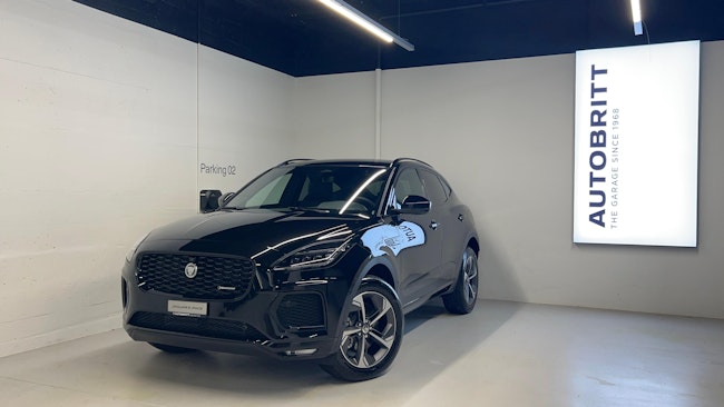First vehicle image