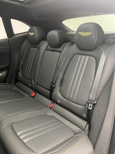 Vehicle image ASTON MARTIN DBX