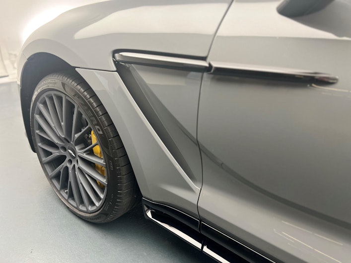 Vehicle image ASTON MARTIN DBX