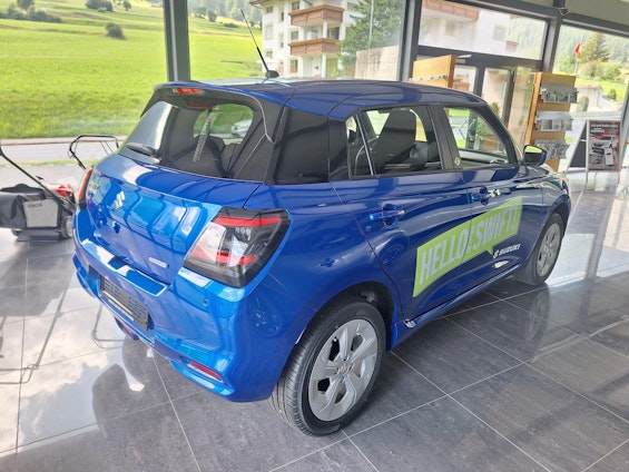 Vehicle image 2 Vehicle image 2