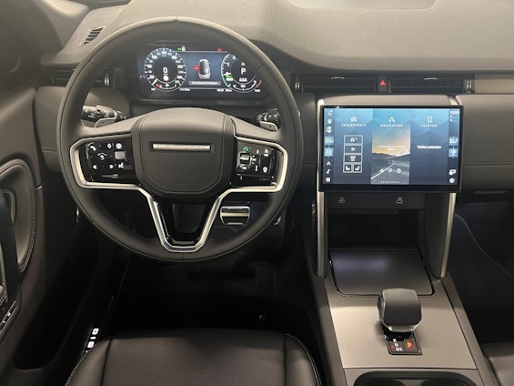 Vehicle image 7 Vehicle image 7