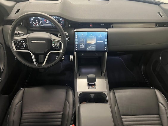 Vehicle image 6 Vehicle image 6