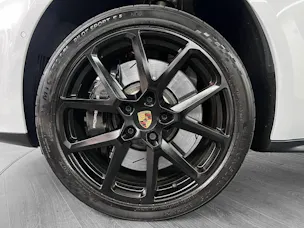 PORSCHE Panamera 4S E-Hybrid