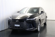 First vehicle image