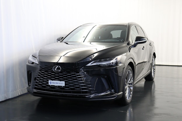 First vehicle image
