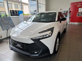 Vehicle image TOYOTA C-HR