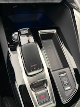 Fahrzeugbild PEUGEOT 3008 1.2 PureTech GT Pack