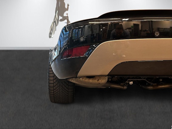 Vehicle image 8 Vehicle image 8