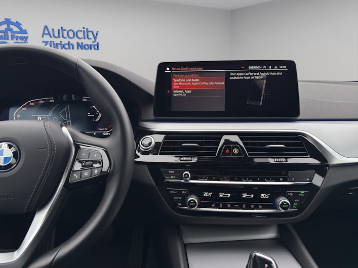 Vehicle image BMW 5 SERIES