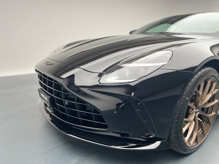 immagine del veicolo ASTON MARTIN V12 Vantage