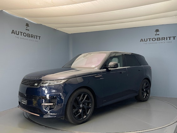 First vehicle image