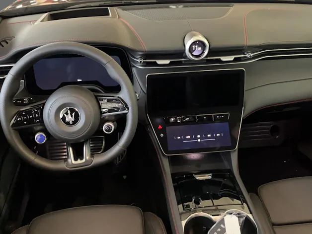 Maserati Grecale 2.0 Hybrid Modena