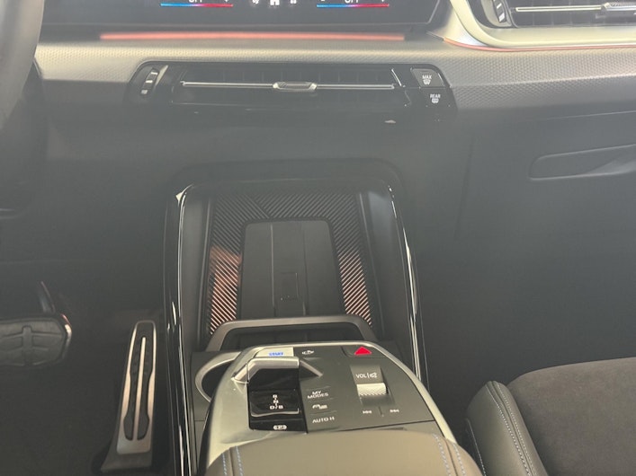 Vehicle image BMW iX2