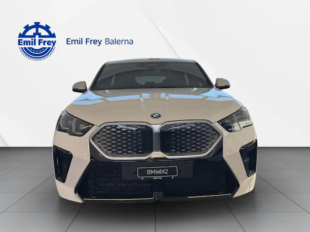 BMW iX2 xDrive 30