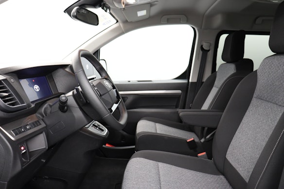 TOYOTA PROACE Verso L1 2.0 D Trend 2