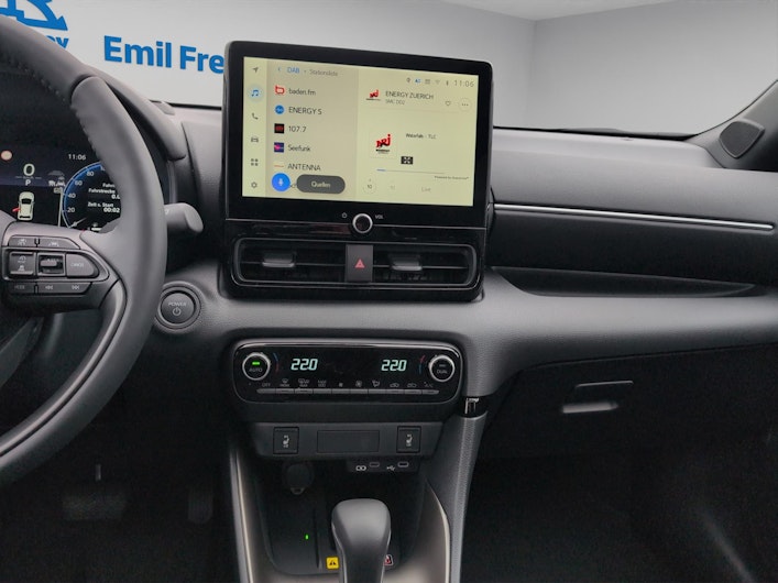 Vehicle image MAZDA 2