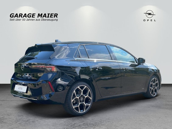 Vehicle image 3 Vehicle image 3