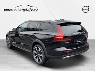 Volvo V60 Cross Country 2.0 B4 Ultimate AWD