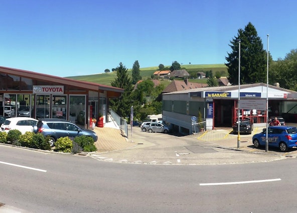 Vehicle image 8 Vehicle image 8