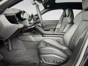 Porsche Taycan 4 Cross Turismo