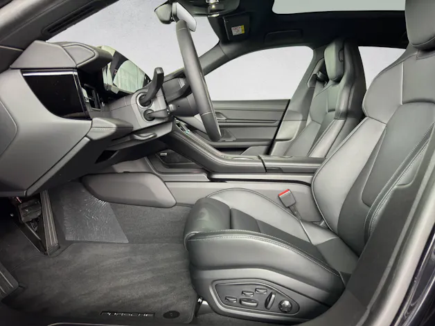 Porsche Taycan 4 Cross Turismo