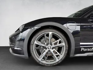 Porsche Taycan 4 Cross Turismo