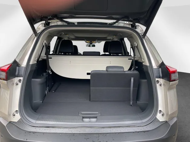Nissan X-Trail 1.5 VC-T Tekna e-4orce 7P